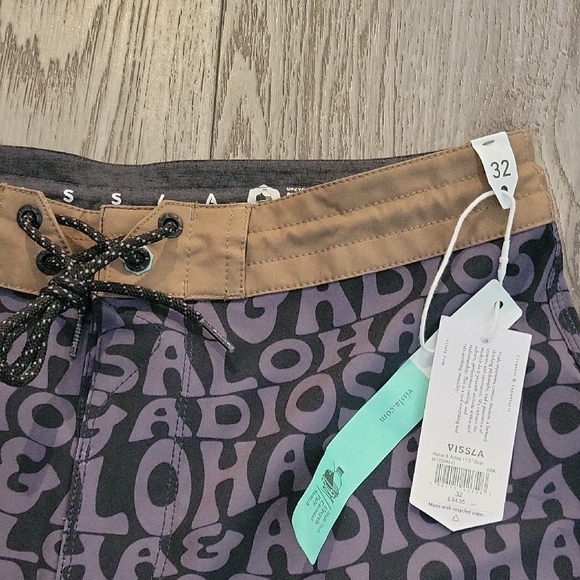 VISSLA Aloha & Adios Board Shorts - Black and Tan - Picture 2 of 6